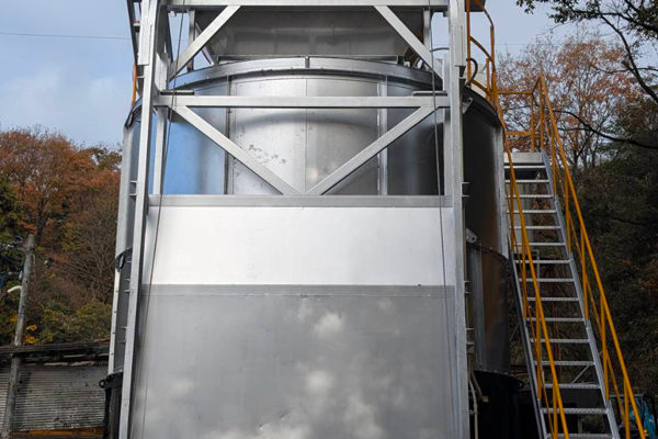 堆肥コンポストを設置しました